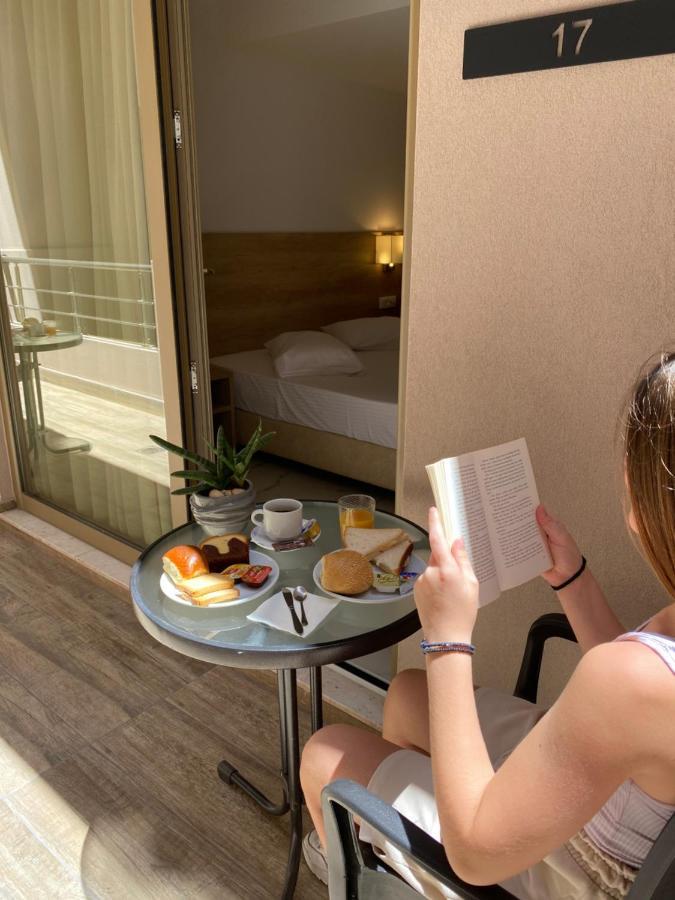 Marvel Deluxe Rooms Héraklion Extérieur photo